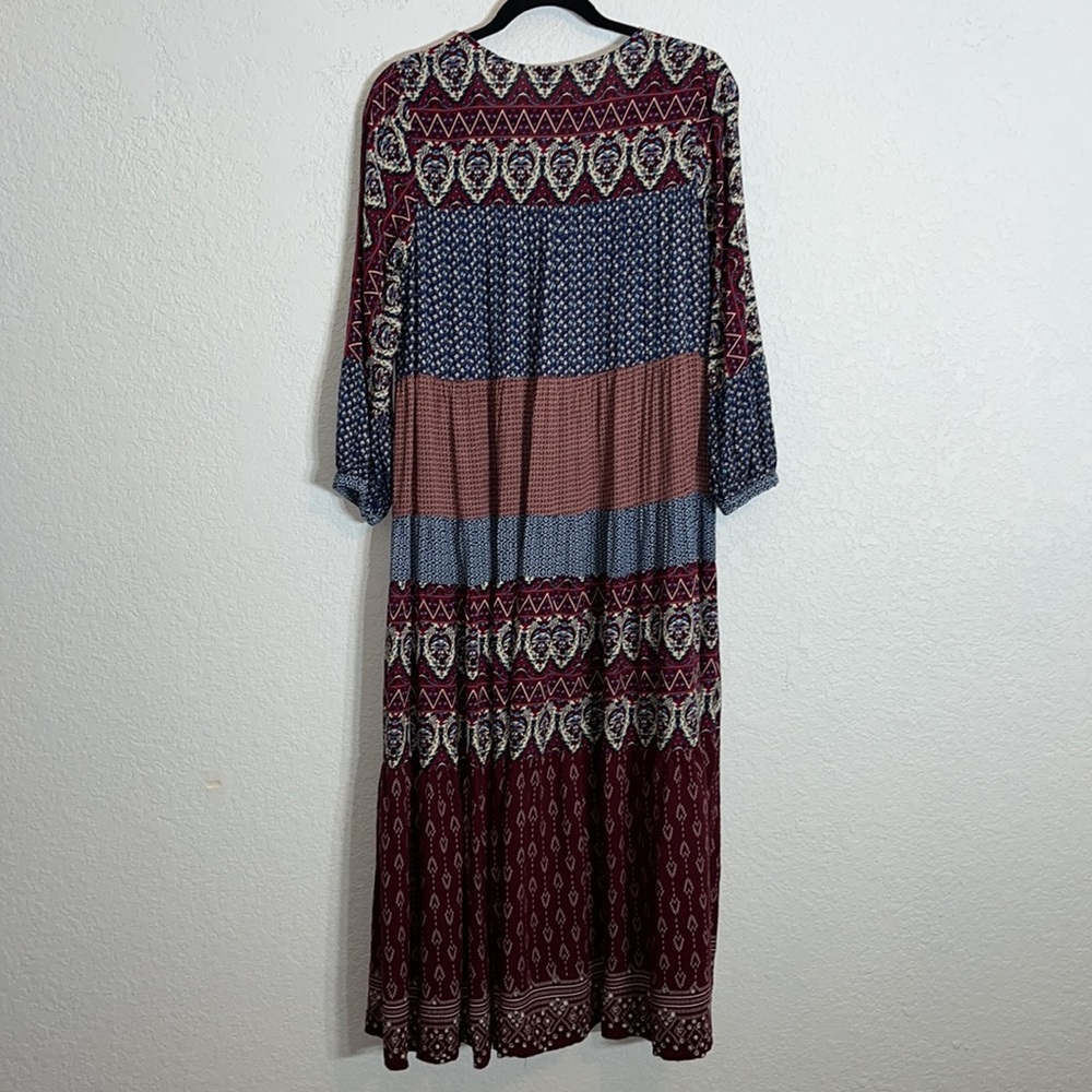 Urban Renewal boho mixed media 3/4 sleeve v-neck tassel tie midi dress Gypsy - Picture 9 of 13